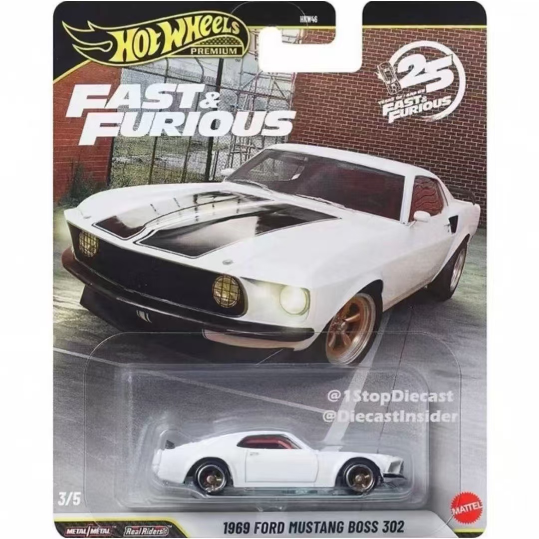 Mattel Hot Wheels Orijinal 1/6 - Mattel Collectible & Vintage Dolls incelemesi ve fiyatı